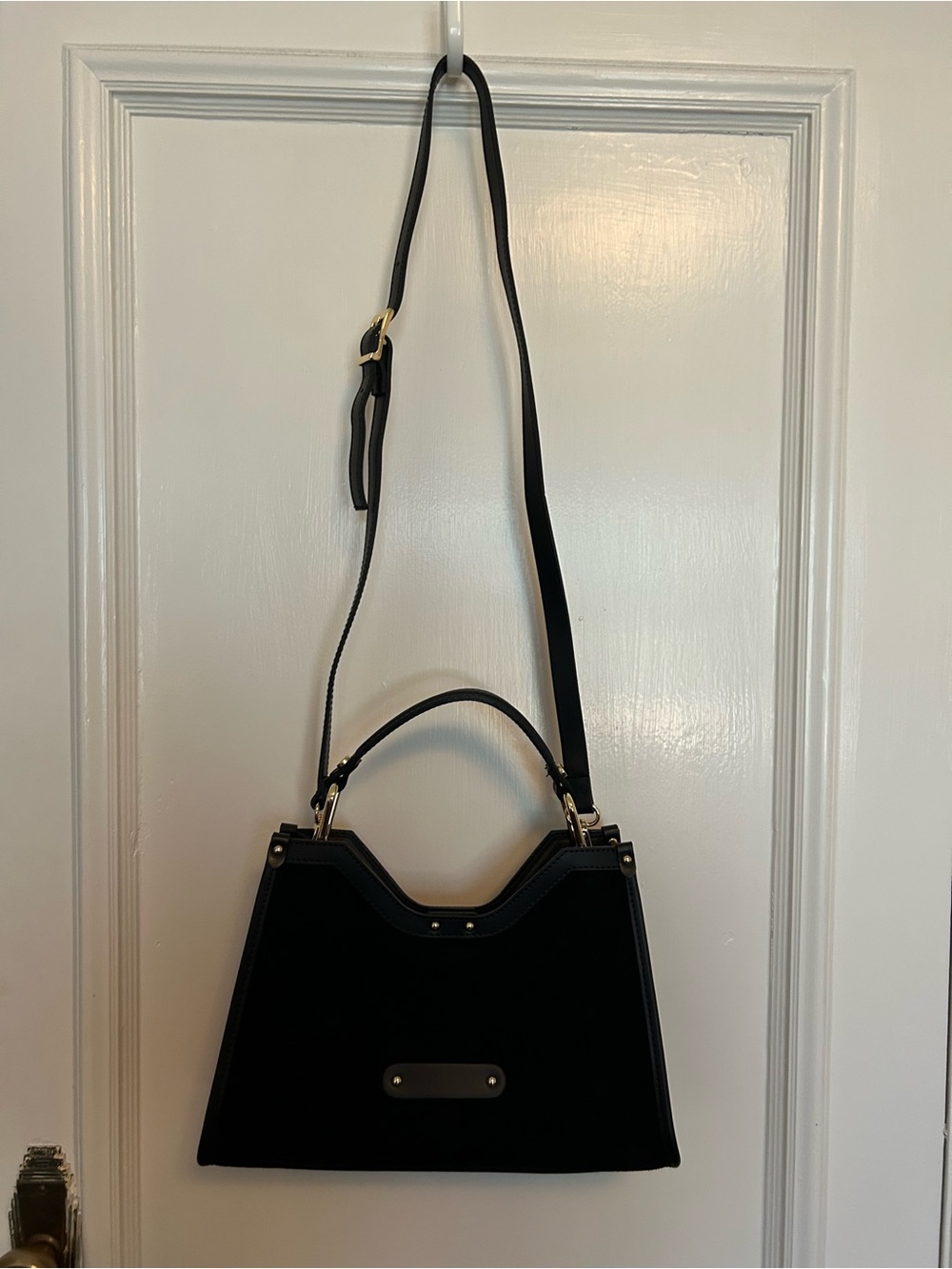 Cheval Leather Women's Top-Handle Shoulder Bag